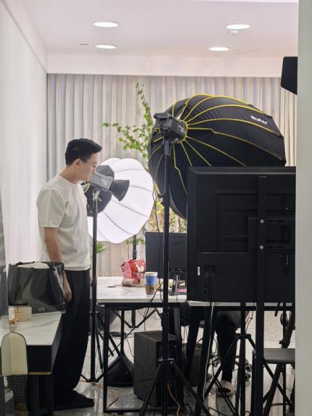 5b7222ee46c22081ffd38a6aeb1f7813